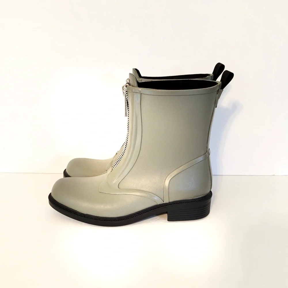 Frye Storm Zip Gray Rain Boot - 7